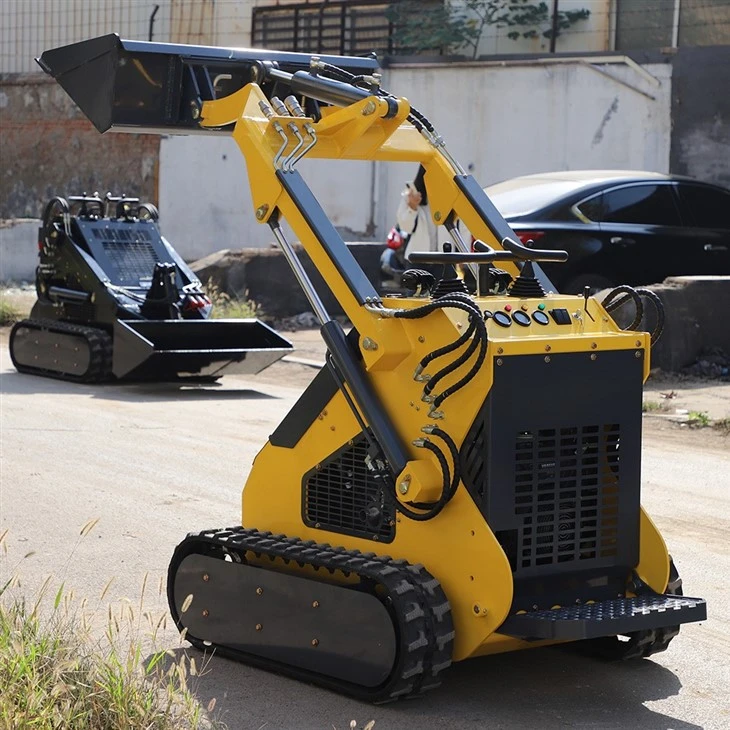 YF380 Skid Steer